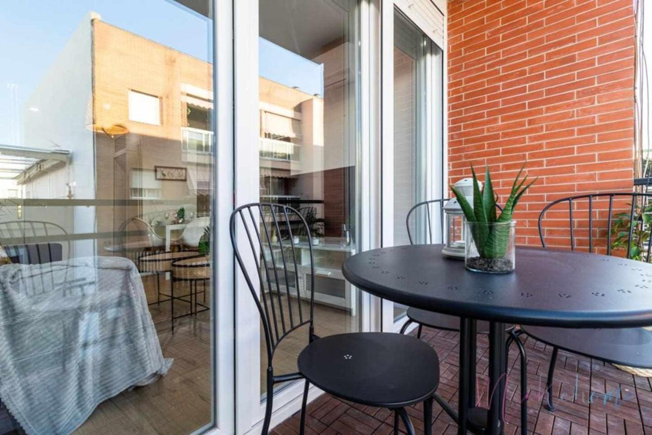 2 Apartamento En Estadio Sevilla 6 Plazas 3 Hab Y Metro Esterno foto