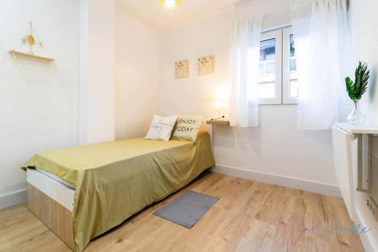 2 Apartamento En Estadio Sevilla 6 Plazas 3 Hab Y Metro Esterno foto